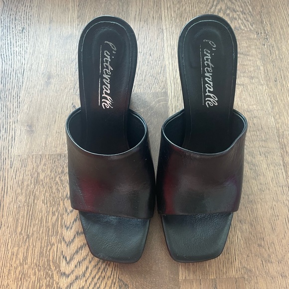 L’intervalle Genuine Black Leather Wedges - Picture 9 of 10